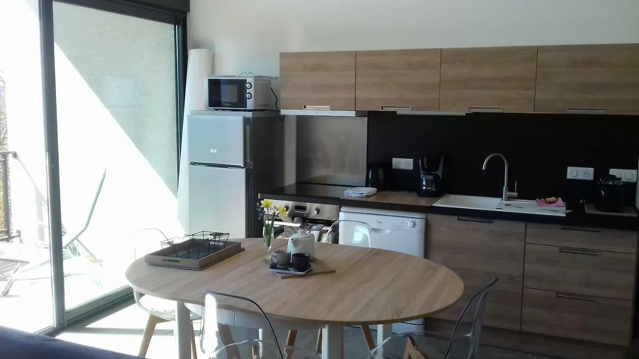 Holiday home Gites Du Pech Cathare Leychert